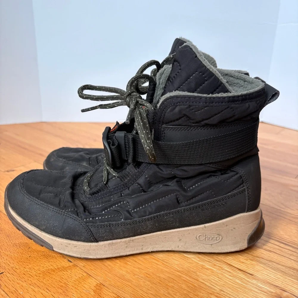 Chaco Borealis Quilt Waterproof Winter Boots Black Fleece Lined Womens 8.5